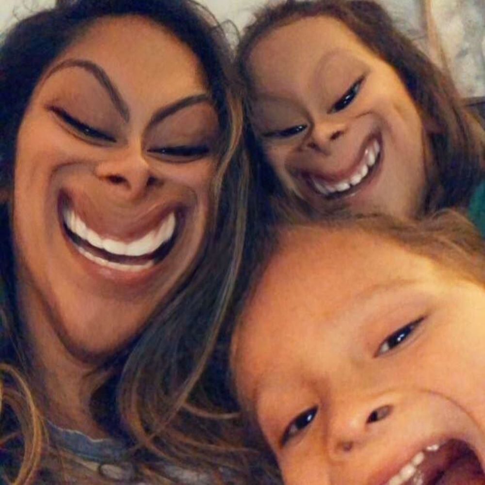 Meet your Posher, Ica